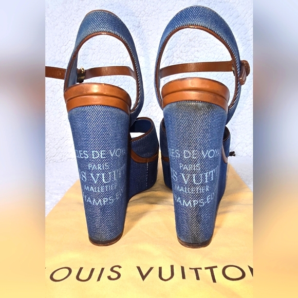 Louis Vuitton Blue Denim Wedge Platform Sandals size 37.5 - Picture 3 of 16